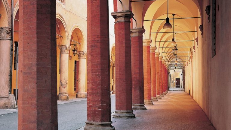 I portici di Bologna diventa patrimonio dell’umanità dell’Unesco