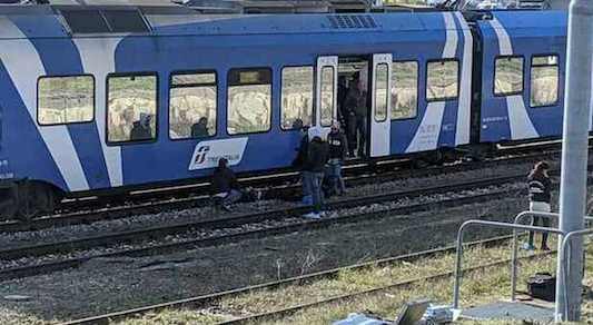 Dramma in Via di Salone: 14enne travolta e uccisa da un treno in arrivo alla stazione ferroviaria