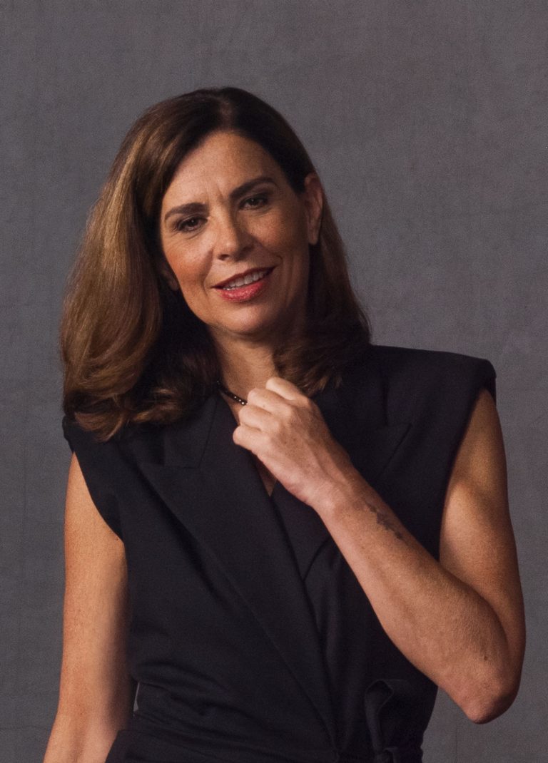 Cinema, Francesca Comencini girerà un film sul padre Luigi