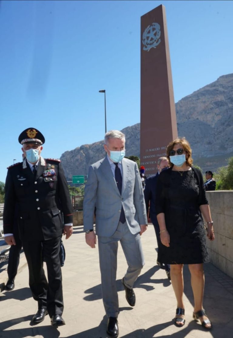 Visita del ministro della Difesa Guerini in Sicilia: “La presenza dell’Arma è capillare, testimoniata dalle 419 Stazioni”