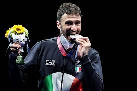 Olimpiadi di Tokyo, medaglia d’argento per la scherma a Luigi Samele