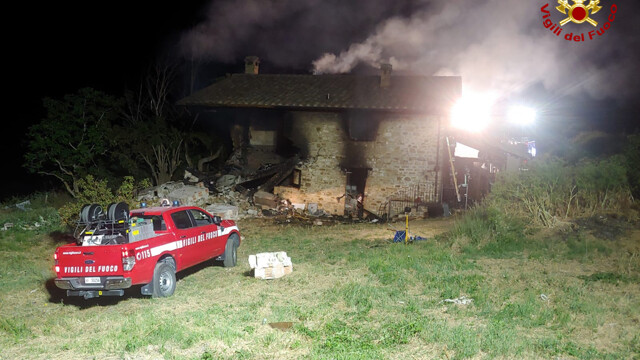 Valfabbrica (Perugia), esplosione in una casa: un morte e tre feriti