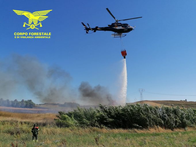 Sardegna, allarme incendi nella zona di Sassari e Tempio Pausania