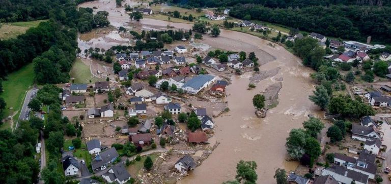 Olanda: maltempo a Maastricht, evacuate 10mila persone per il rischio inondazioni