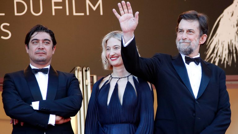 Cinema, al Festival di Cannes 11 minuti di applausi per “Tre piani” di Nanni Moretti