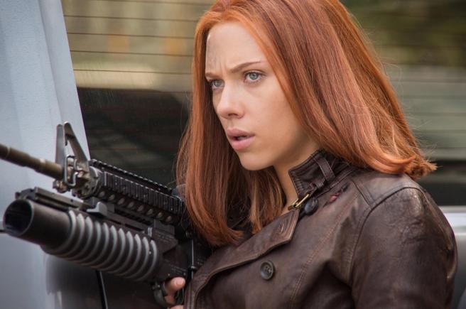 Cinema, Scarlett Johansson va causa alla Disney per l’uscita di “Black Widow” in streaming