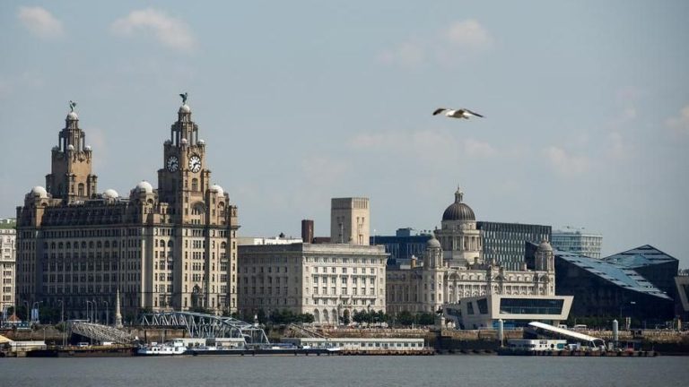 L’Unesco ha approvato la rimozione della zona del porto di Liverpool dalla lista dei siti patrimonio dell’umanità