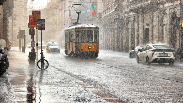 Lombardia: notte di forti piogge nelle province di Milano, Sondrio e Como