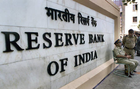 Report della Banca centrale indiana (RBI) sui rischi legati al clima, agli attacchi informatici e all’aumento della concorrenza