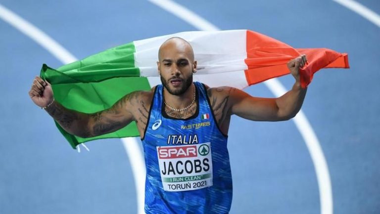 Olimpiadi, Italia nella legenda per la medaglia d’oro nei 100 metri di Marcell Jacobs