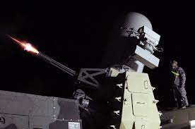 Afghanistan, a Kabul il sistema antissile “C-Ram” ha intercettato cinque razzi lanciati contro l’aeroporto