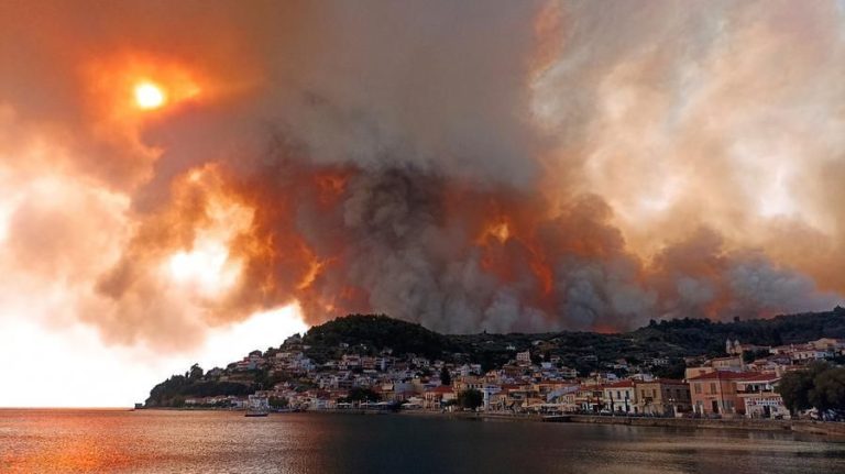 Grecia, la capitale è ancora sotto assedio dagli incendi