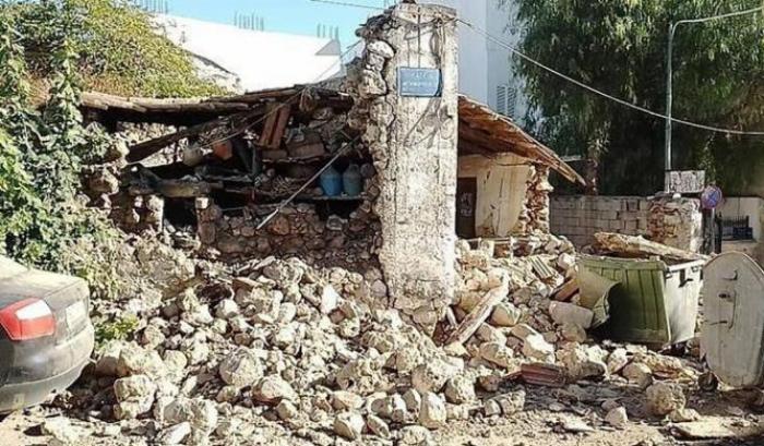 Creta, scossa sismica di magnitudo 6.1: crolla una chiesa