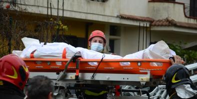 Toscana, incidente sul lavoro a Pietrasanta (Lucca): operaio muore travolto da due lastre di marmo