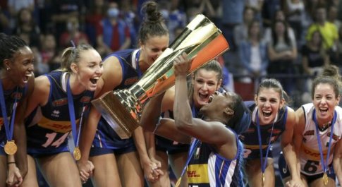 Le azzurre campioni d’Europa al volley: sconfitta in finale la Serbia