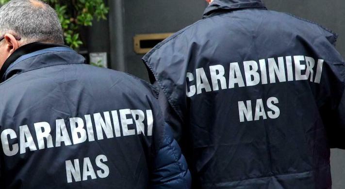 Oscurati dai carabinieri del Nas 30 siti web che offrivano medicinali online per curare il Covid