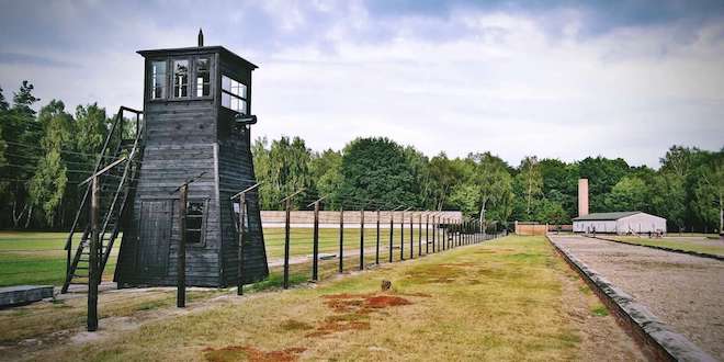 Germania, l’ex segretaria 96enne in un campo di concentramento sarà processata oggi in Germania