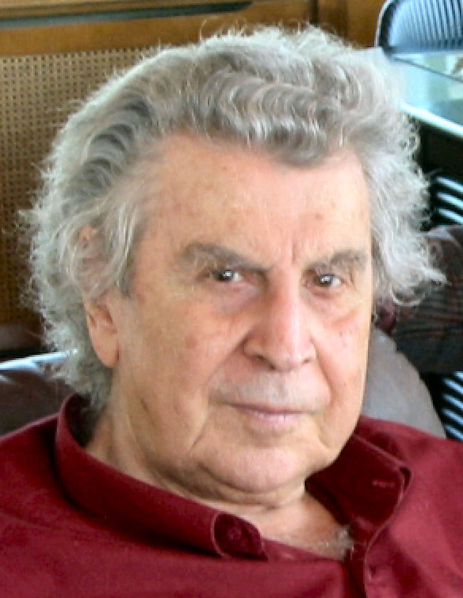 Grecia, è morto a 96 anni il compositore e attivista politico Mikis Theodorakis