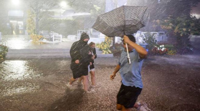 Uragano a New York: la città è semi allagata , almeno 8 le vittime, danni ingenti