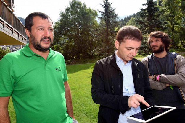 Vicenda di Luca Morisi, l’ira di Matteo Salvini: “E’ una vicenda veramente meschina, attaccano lui per attaccare me”