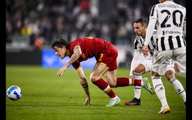 Calcio, la Roma sconfitta dalla Juve grazie alla rete di Kean