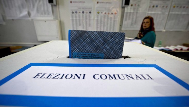 Amministrative: domani al voto oltre 12 milioni di italiani: le principali sfide a Roma, Milano, Napoli, Torino e Bologna