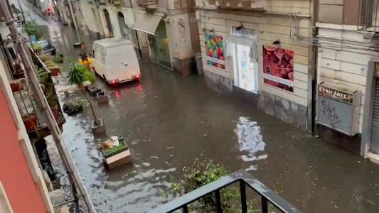 Catania, oggi scuole chiuse per gli allagamenti causati dal tornado di ieri