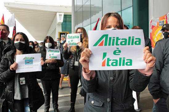 Fiumicino, nuovo presidio dei lavoratori di Alitalia, “Lavoro, diritti e dignità”