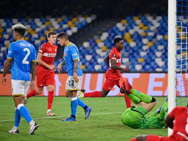 Europa League, il Napoli sconfitto 3 a 2 dallo Spartak Mosca