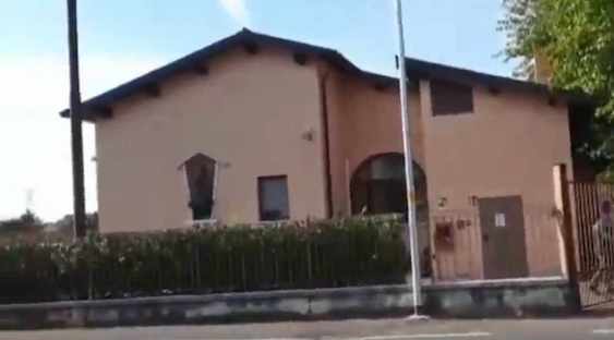 Orrore in una casa di accoglienza a Verona: una donna ha ucciso i suoi figli e poi è fuggita