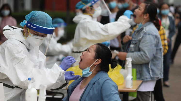 Covid, Pechino aumenta le restrizioni anti pandemia nei luoghi al chiuso