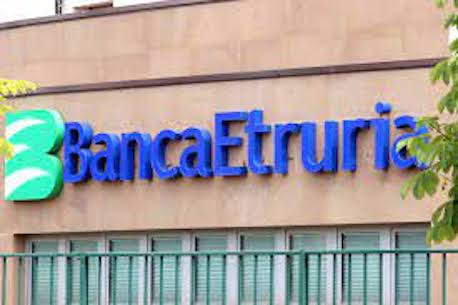 Banca Etruria, sei anni di carcere con interdizione per i pubblici uffici è stata inflitta al finanziere Alberto Rigotti