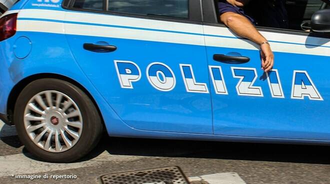 Roma, denunciato due giovani per una tentata rapina nei confronti di una donna al Tuscolano