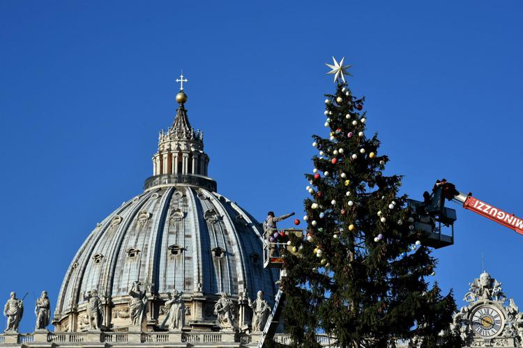 Vaticano: arriva dalle Ande il presepe che verrà allestito in Piazza San Pietro per il Natale