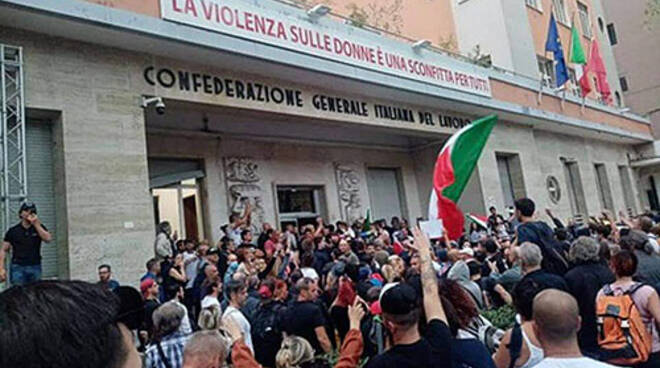 Roma, assalto alla Cgil, la Procura chiede sei condanne con il rito abbreviato