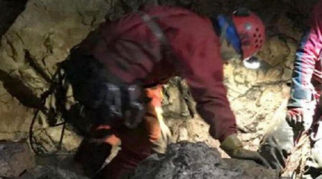 Etna, un membro del Soccorso alpino e speleologico siciliano è morto nel corso di un intervento di salvataggio