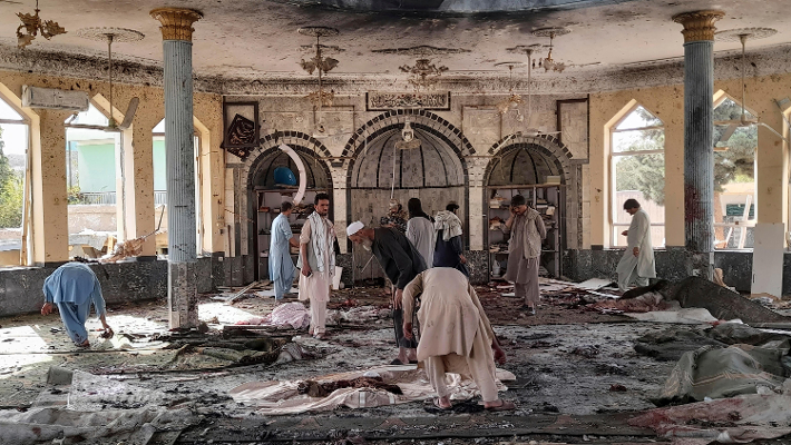 Afghanistan: attentato a Nangarhar: tre morti a 15 feriti davanti ad una moschea