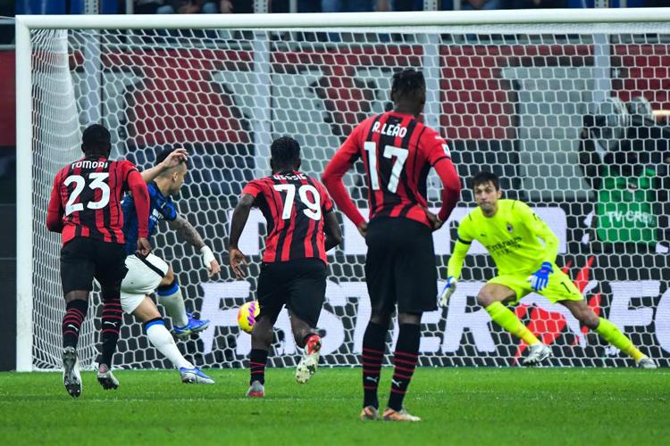 Calcio, l’atteso derby Milan Inter finisce con un pari: 1 a 1