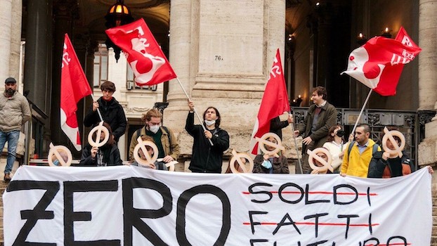 Roma, manifestazione dell’Unione degli Studenti davanti al ministero