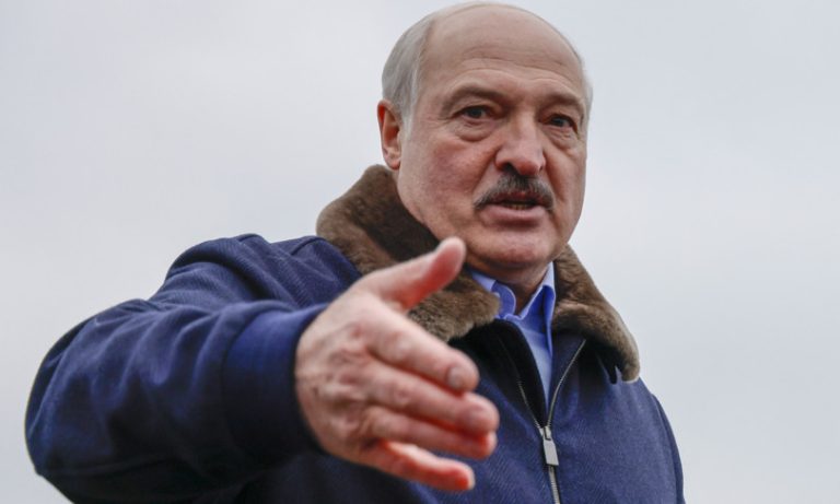 Bielorussia, il presidente Lukashenko minaccia l’Europa: “Se ci saranno sanzioni contro di noi, bloccheremo il transito del gas”