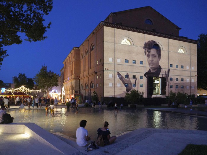 Rimini, completato il museo dedicato a Federico Fellini con l’inaugurazione delle sale “Fulgor” e “Bosco dei nomi”