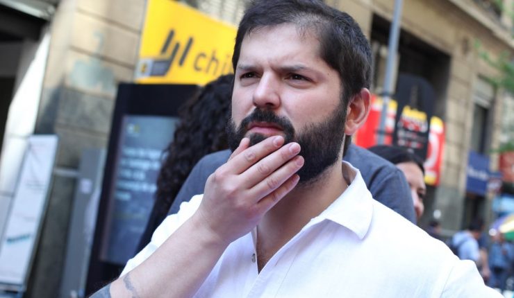 Cile, eletto presidente Gabriel Boric: è il più giovane della storia del Paese