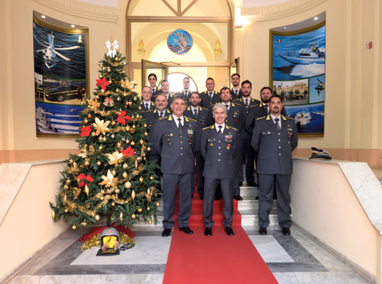 GdF: Visita del comandante regionale Lazio, Gen. D. Virgilio Pomponi,  ai reparti del corpo di Civitavecchia in occasione delle festività