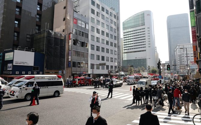 Giappone: incendio in un palazzo a Osaka: almeno 27 le vittime