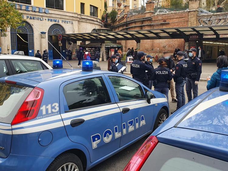 Roma, rapina a pochi passi da San Pietro: arrestati due rumeni dalla polizia