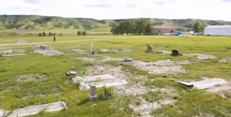 Nuovo orrore in Canada: una comunità di nativi ha annunciato di avere identificato altre 93 tombe nel sito di un ex collegio cattolico