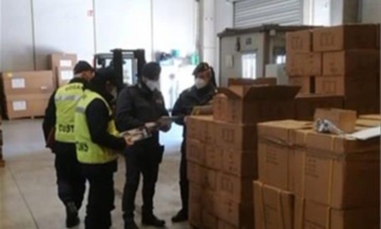 Como, la Finanza sequestra 126mila utensili da taglio cinesi non in regola