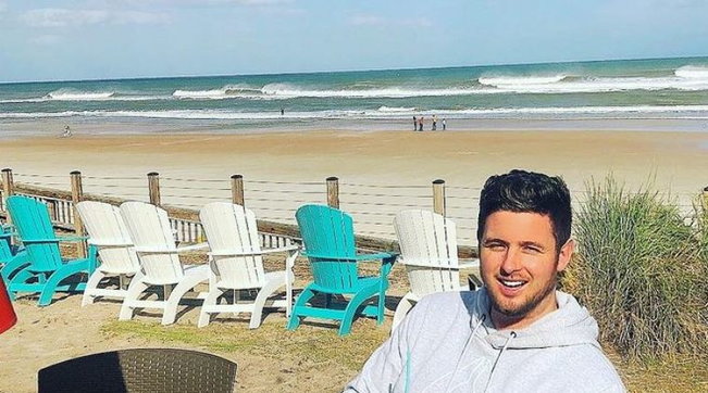 Usa, ha aggredito e intimidito una hostess nel volo New York-Dublino: 29enne rischia sino a 20 anni di carcere