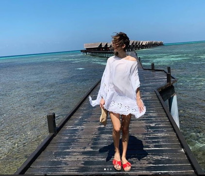 Covid, la brutta esperienza di due turisti italiani positivi alle Maldive: “Trasferiti in una stanza minuscola e sporca”