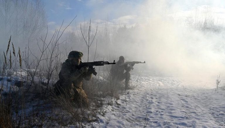 Crisi in Ucraina, truppe canadesi sono state spostate al ovest del Paese